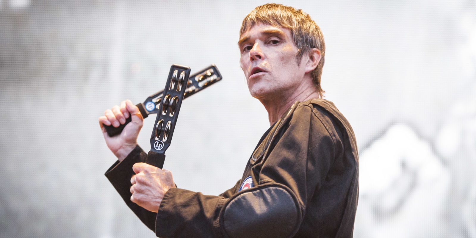Ian Brown Solo Albümle Dönüyor Ama Önce Yeni Şarkı Rotka